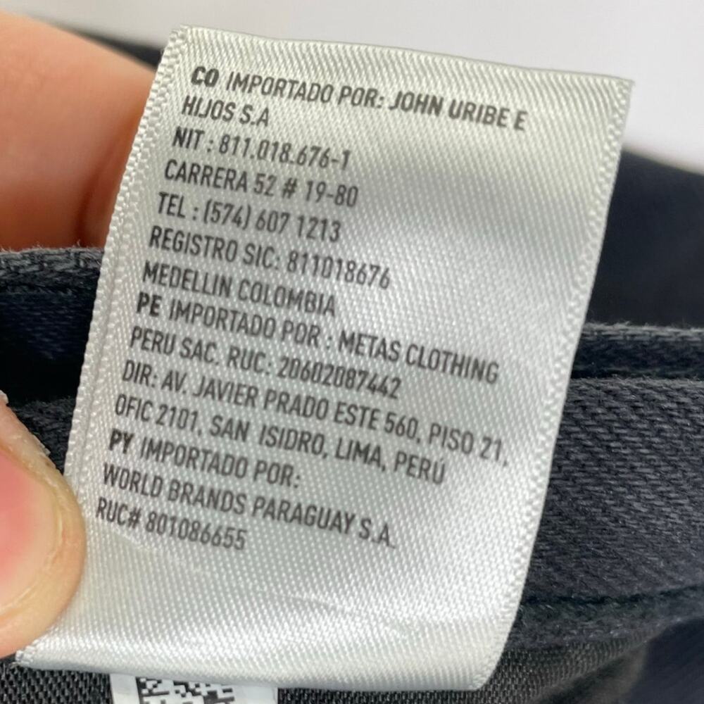 American Eagle Low Rise Skater Black Denim Jeans size 10 Short - Picture 10 of 15